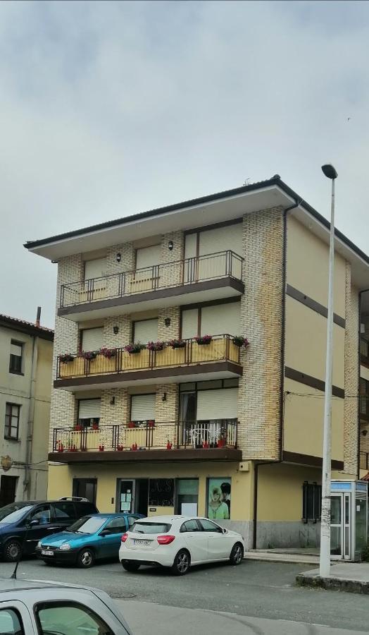 Apartamento Rio Agueera En Guriezo, Next To Castro Urdiales Y Bilbao Adino المظهر الخارجي الصورة